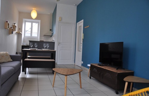 Segre Apartment | Segré center T2 42m² ✰cuisine✰chambre✰salon✰wifi