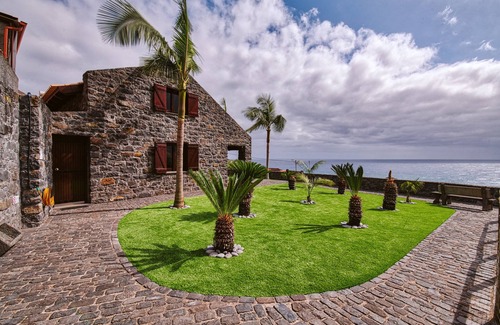 Porto Moniz House | Seixal Sunny Villa A