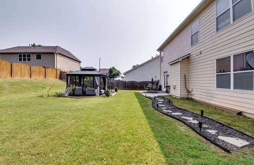 Hiram House | Seize The Moment and Enjoy Life!