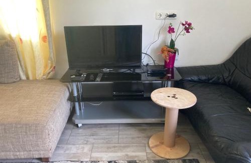 Meiderich Apartment | Selbst Check in 30 Zone Internet, Waschmaschine, free Parkplatz