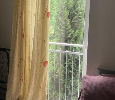 Meiderich Apartment | Selbst Check in 30 Zone Internet, Waschmaschine, free Parkplatz