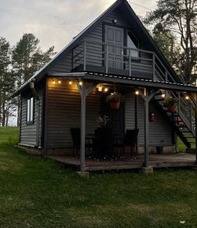 Kaunata House | Selena 2003