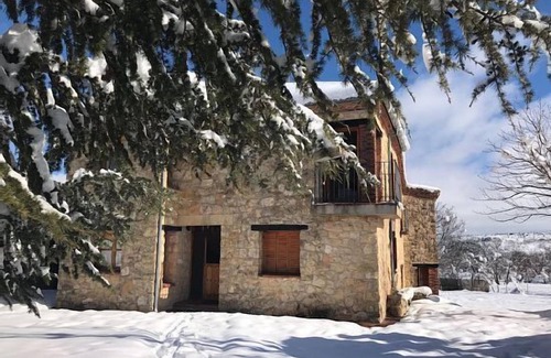 La Salceda Cottage | Self catering La Solanilla 2 for 10 people