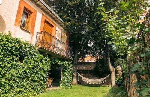 Banos de Rio Tobia Cottage | Self catering La Solana for 12 people