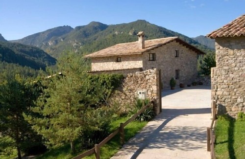 La Pobla de Lillet Cottage | Self catering Masía Sarga for 13 people