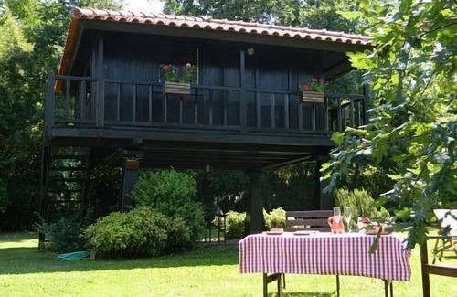 Arcos de Valdevez Cottage | Self catering Quinta Lamosa - responsible tourism for 2 people