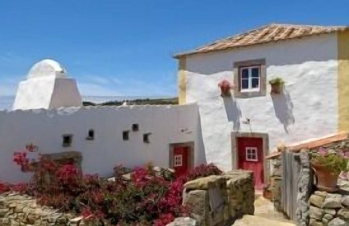 Aldeia da Mata Pequena Cottage | Self catering Aldeia da Mata Pequena, Turismo & Lazer, Lda for 6 people