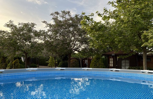 Beneixama Cottage | Self catering Cabaña de madera El Salse for 8 people