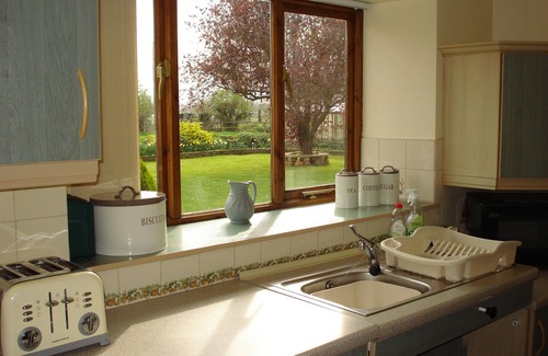 Lower Godney Cottage | Self-Catering Cottage near Wells/Glastonbury.