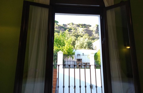 Alajar House | Self catering El Cachón for 7 people