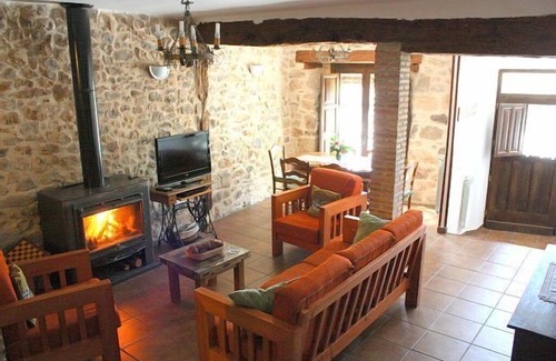 Molinos de Duero Cabin | Self catering Pinares de Soria for 1-10 people