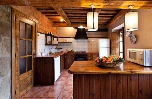Casserres Cottage | Self catering La Barraca for 15 people