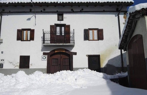 Mezkiritz Cottage | Self catering Lazkotzenea for 5 people