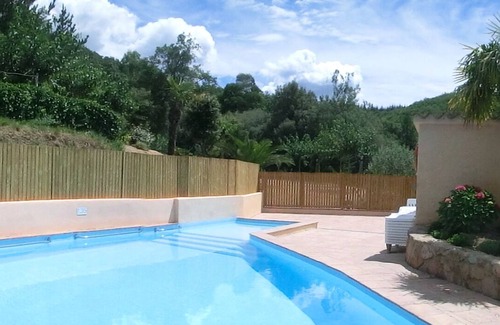 Arbucies Cottage | Self catering Mas Romeu for 12 people