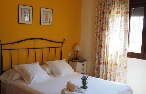 Tortosa Cottage | Self catering Maset de Castanyer for 4 people