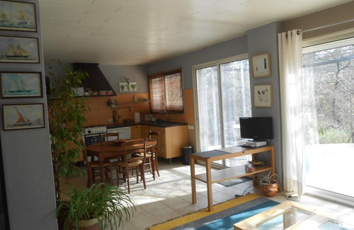 Fuveau House | Self-contained apartment in a villa on 4000 square metres of land