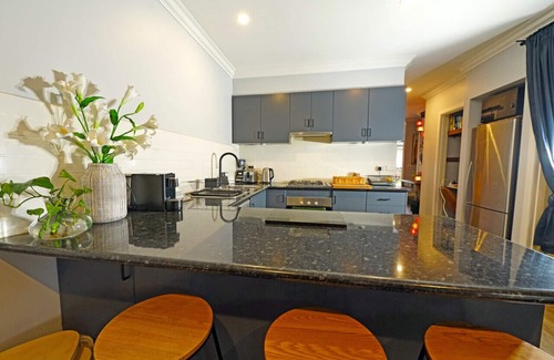 Campbellfield House | Self-contained Home 3BR Fawkner