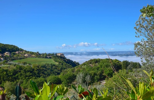 Montecchio House | Self contained house with private pool.