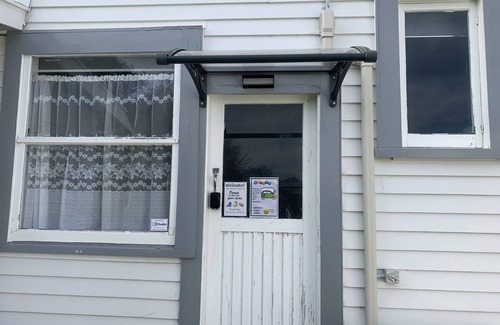 Palmerston North Apartment | Self-Contained 2-Bedrooms Apartment