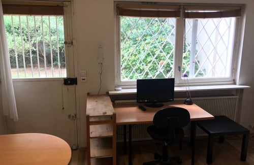 Meudon Apartment | Self-contained studio in Sèvres close to Paris