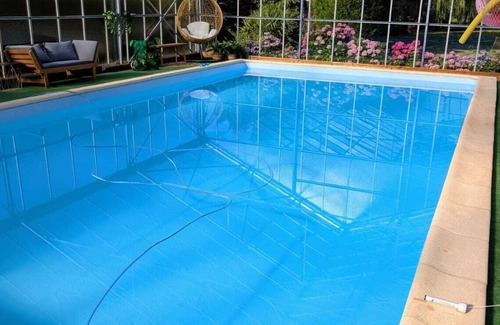 Bayenghem-les-Eperlecques Apartment | Self-contained apartment with swimming pool