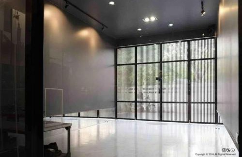 Samre Villa | SelfCheckIn TownHome in Charoen Nakhorn 60 near BTS Iconsiam Asiatique and Chaophraya River Maximum 4 Guests
