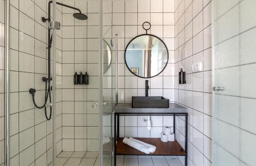 Neve Tzedek Hotel | Selina Neve Tzedek Tel Aviv