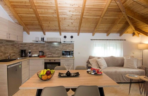 Lefktron Villa | Selinitsa Stone Residence-Private Poolside Retreat