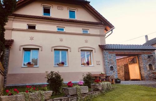 Meclov House | Selská chalupa Anetka