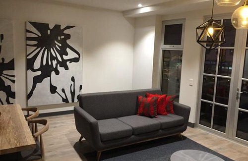 Semaphore Apartment | Semaphore Splash Apartments