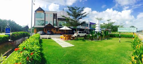 Pontian Hotel | Semerah Garden Hotel