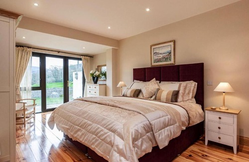 Kenmare House | Semi-detached house, Kenmare