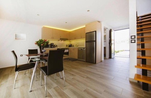 Lardos House | Semi-detached house with private pool