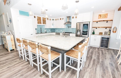 Whalehead Beach House | Semi-Oceanfront, Priv Pool, Ocean Views, Hot Tub, WL964, SeaDazed