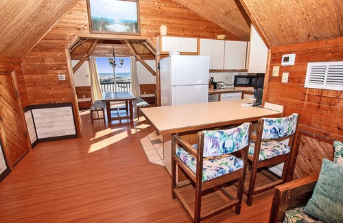 Corolla House | Semi-Soundfront, Wild Horses! Ocean View! 4x1567, Lil House