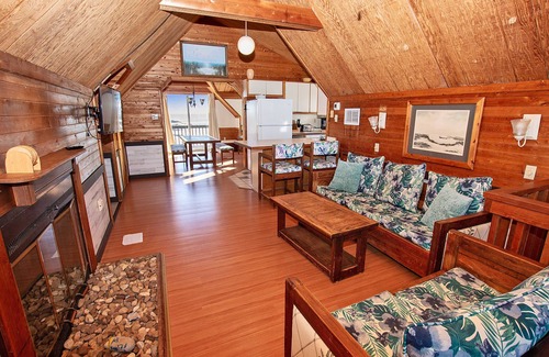 Corolla House | Semi-Soundfront, Wild Horses! Ocean View! 4x1567, Lil House