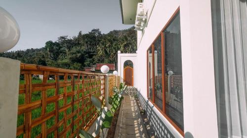 Pemenang Cabin | Semu Villas kerujuk