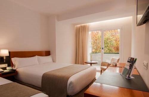 Alameda de Osuna Hotel | Senator Barajas