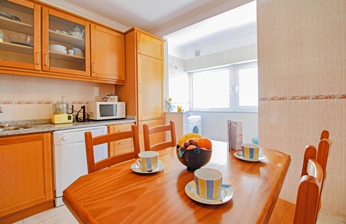 Darque Apartment | Senhora das Areias - Spacious Apt near Cabedelo Beach
