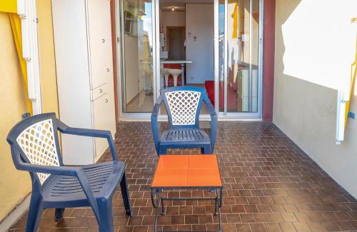 Senigallia Apartment | Senigallia, bilocale fronte mare con giardino - SE040