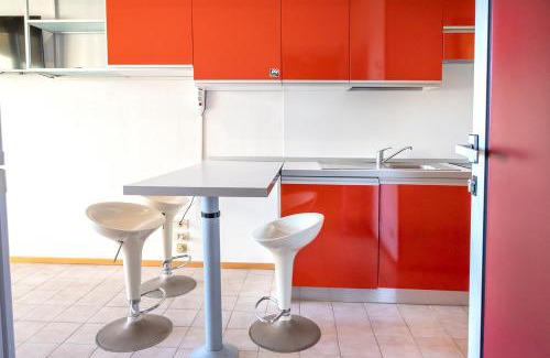 Senigallia Apartment | Senigallia, bilocale fronte mare con giardino - SE040