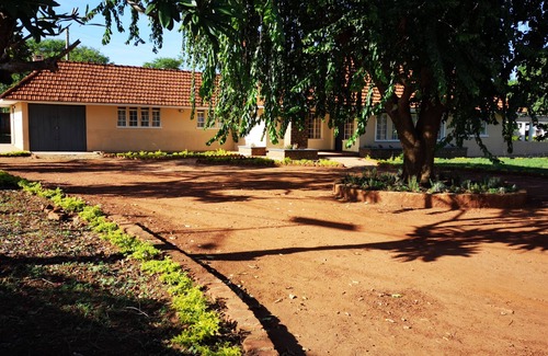 Gulu House | Senior Quarters 4 Bed Residential Family Guest Home