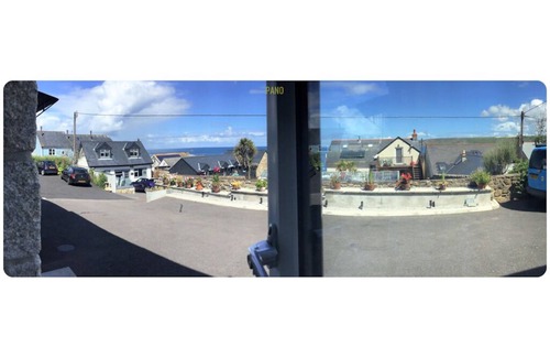 Sennen Cove Cottage | Sennen Cove with sea views & 3min walk to the beach.