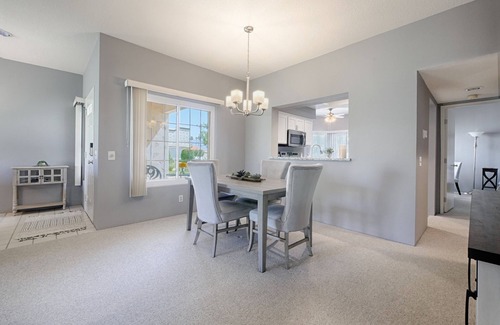 Palm Desert Condo | Sensational Golf Course & Mountain Views