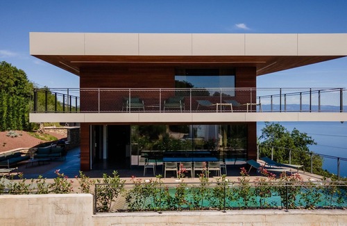 Mosenice Villa | Sensational Istria Villa | Villa Scenice Platinium | 5 Bedrooms | Stunning Sea.