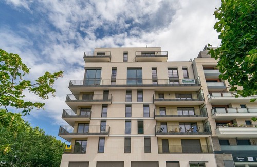 Rueil-Malmaison Apartment | Sensations - Studio dans le quartier d'affaires
