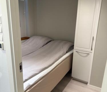 Tromsdalen Apartment | Sentral og koselig leilighet