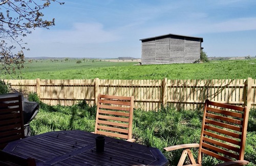 Liebenburg House | Separate and quietly situated vacation home on the edge of a field in Döhren near Goslar.