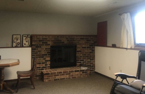 West Bloomington House | Separate studio with separate entrance pet friendly