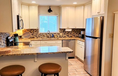 Port St. Joe House | SEPT. is 15% off! GULF FRONT 3 BR/3.5 bth townhome, steps to the beach! Dogs OK